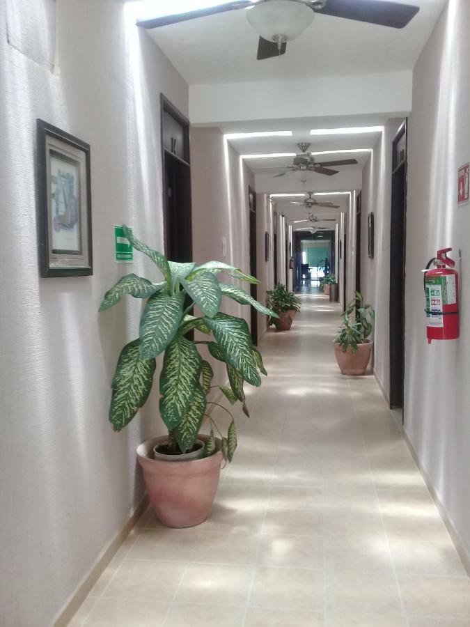 Hotel Villa Fontana Chetumal Extérieur photo