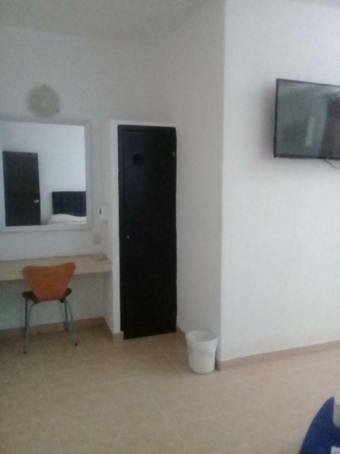 Hotel Villa Fontana Chetumal Extérieur photo